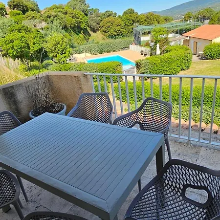 T3 Dolce & A3 Avec Piscine Et Vue Montagnes *