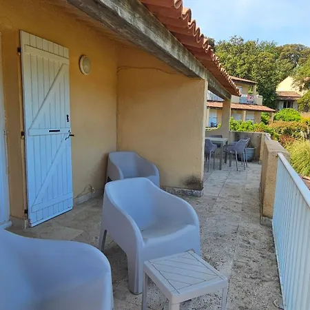 T3 Dolce & A3 Avec Piscine Et Vue Montagnes *