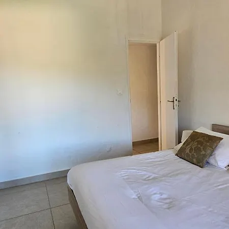 T3 Dolce & A3 Avec Piscine Et Vue Montagnes